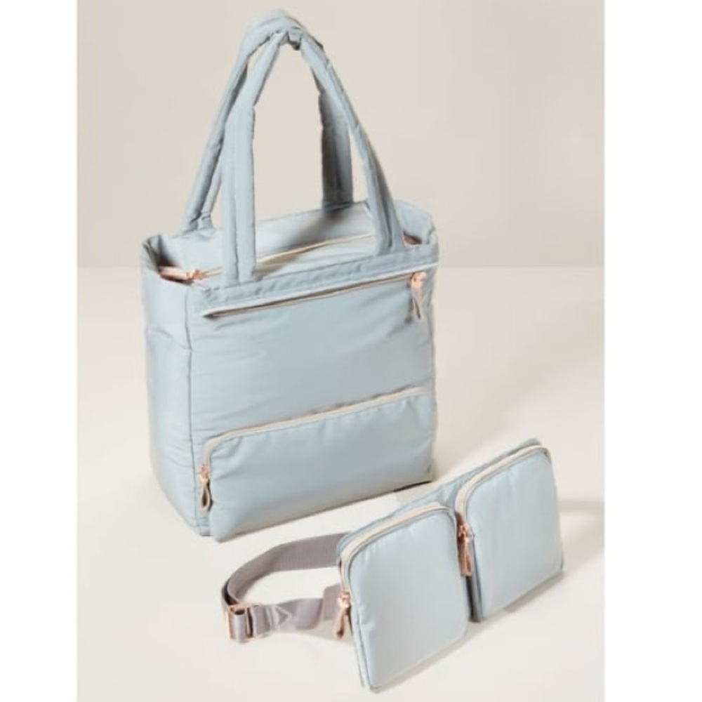 Stella & Dot Crush It Convertible Tote to Belt Bag